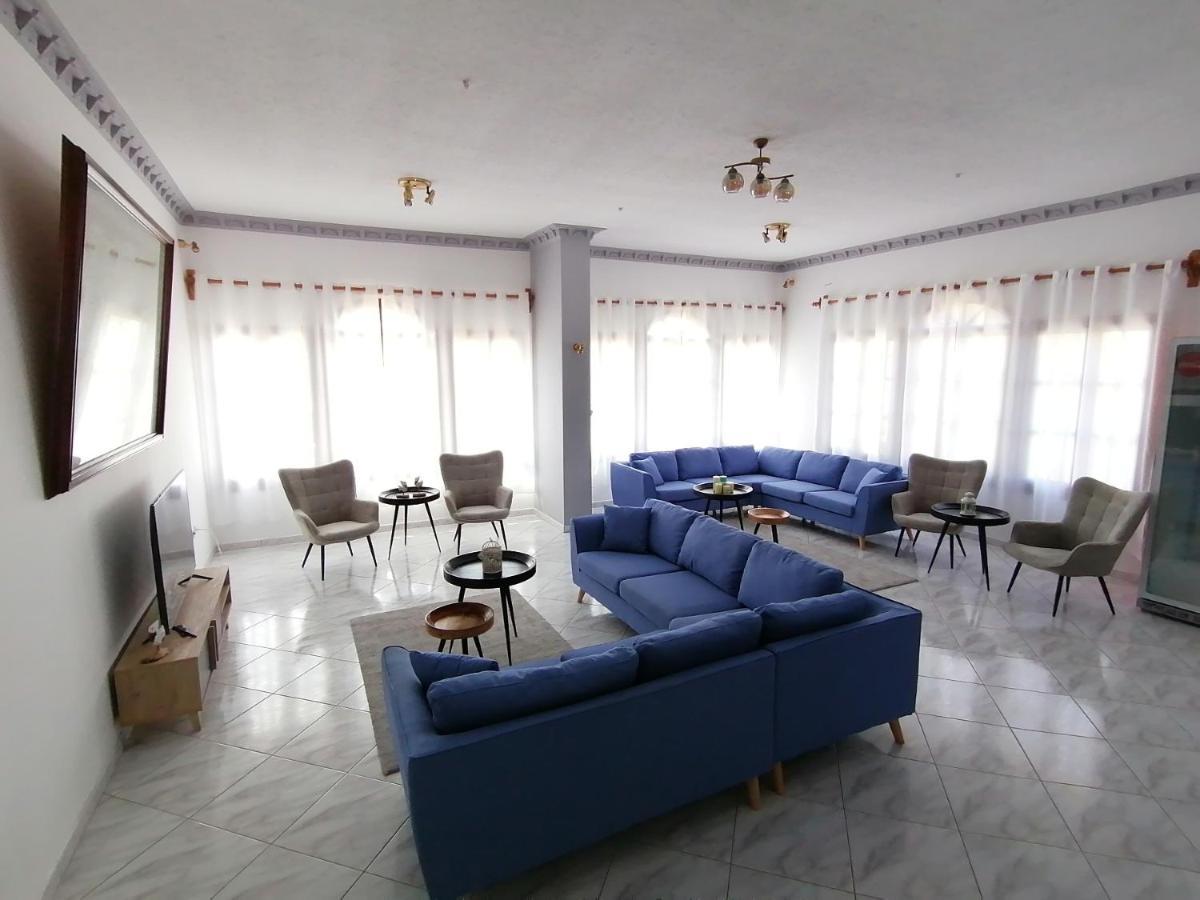 Ágios Konstantínos Iro'S Residence מראה חיצוני תמונה