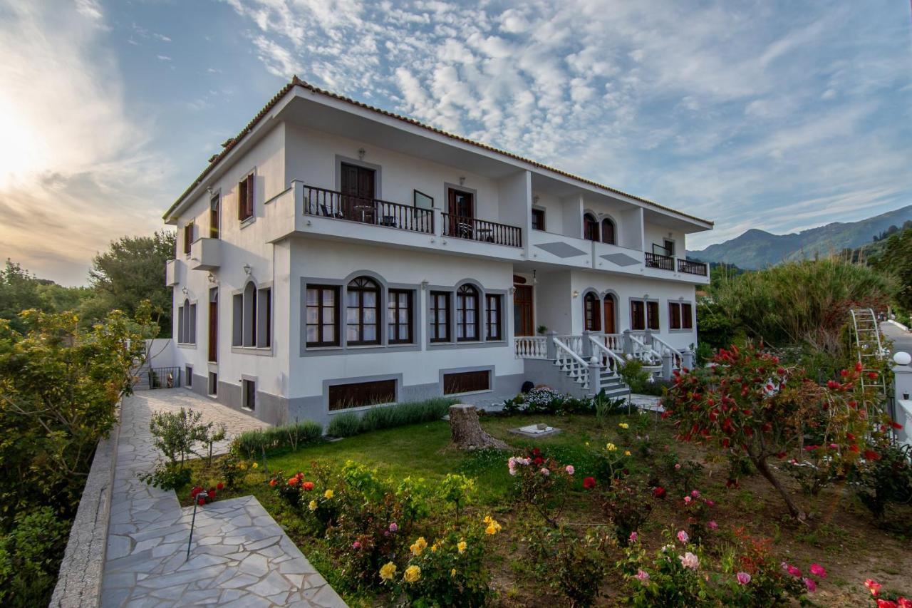 Ágios Konstantínos Iro'S Residence מראה חיצוני תמונה