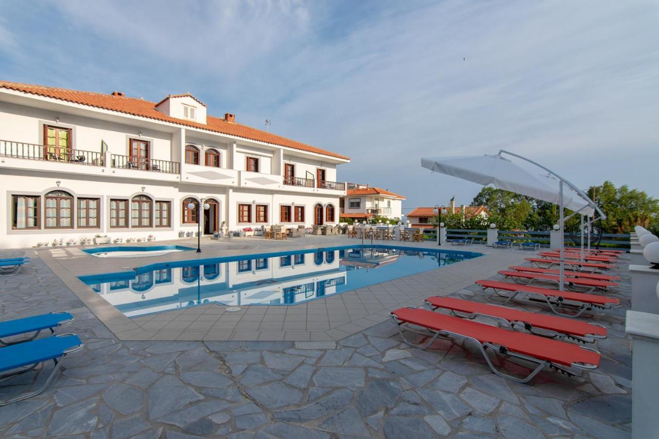 Ágios Konstantínos Iro'S Residence מראה חיצוני תמונה